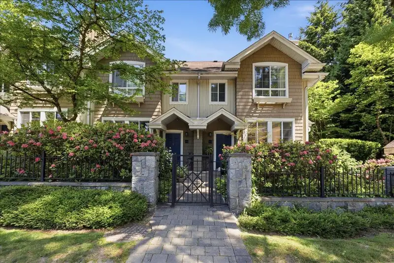 13 5605 HAMPTON PLACE - photo 1 of 37