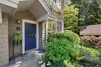 13 5605 HAMPTON PLACE - thumbnail 2