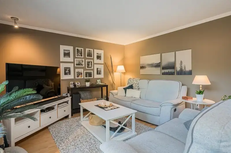 14603 101A AVENUE - photo 3 of 26