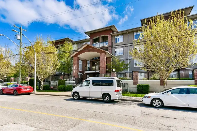 219 5516 198 STREET - photo 1 of 32