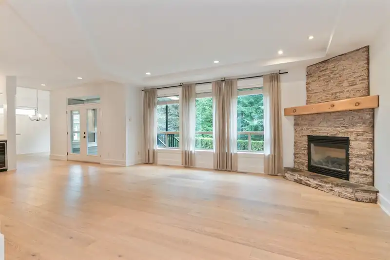 12 3800 GOLF COURSE DRIVE - photo 4 of 35