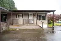8 52324 YALE ROAD - thumbnail 3