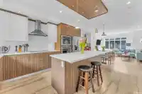 27 15177 60 AVENUE - thumbnail 1