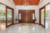 2411 E 39TH AVENUE - thumbnail 5