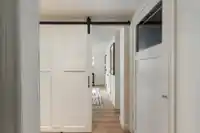 106 COLLEGE COURT - thumbnail 21