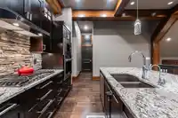 6256 228 STREET - thumbnail 7