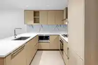 611 455 SW MARINE DRIVE - thumbnail 4
