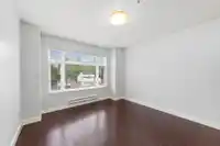 303 2745 E HASTINGS STREET - thumbnail 2