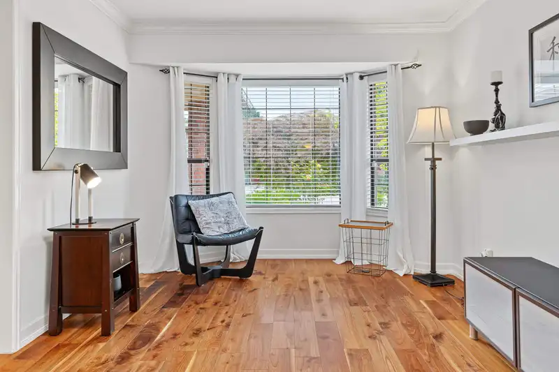 14972 SOUTHMERE CLOSE - photo 4 of 33