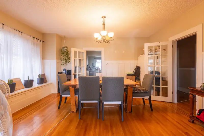 10411 STEVESTON HIGHWAY - photo 2 of 5