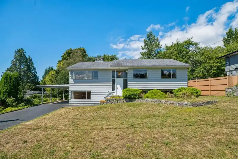 1768 OTTAWA PLACE - photo 1 of 40