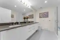 12B 5551 ADMIRAL WAY - thumbnail 22