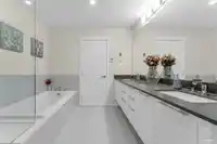 12B 5551 ADMIRAL WAY - thumbnail 23