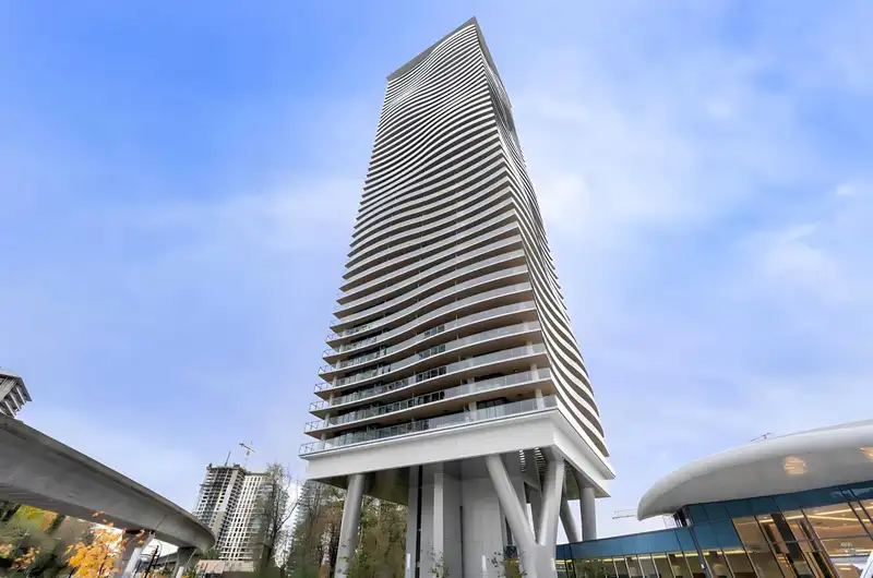 2301 4890 LOUGHEED HIGHWAY - photo 1 of 13