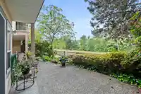 40 1238 EASTERN DRIVE - thumbnail 32