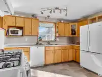 34693 2ND AVENUE - thumbnail 16