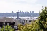 1056 WALLS AVENUE - thumbnail 15