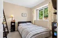 1056 WALLS AVENUE - thumbnail 19