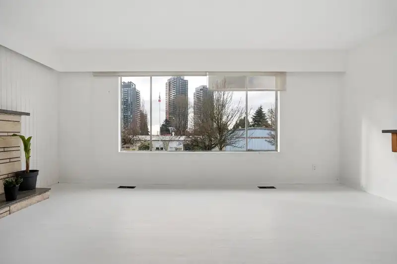 585 W 65TH AVENUE - photo 3 of 23