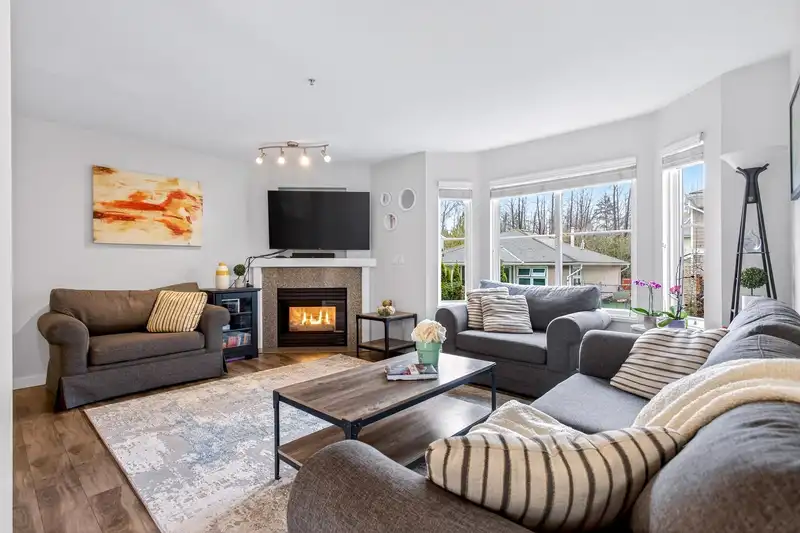20 2458 PITT RIVER ROAD - photo 4 of 34