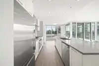 807 520 COMO LAKE AVENUE - thumbnail 4