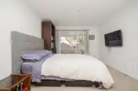 405 1000 BOWRON COURT - thumbnail 22