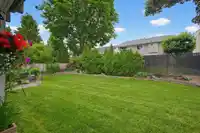 21572 93B AVENUE - thumbnail 38