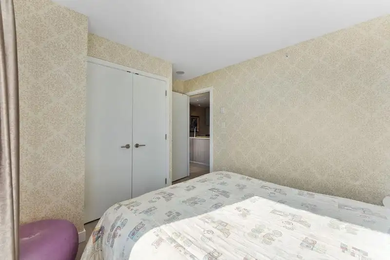 3203 5665 BOUNDARY ROAD - photo 4 of 32