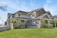 4 HICKORY DRIVE - thumbnail 2