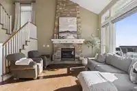 4 HICKORY DRIVE - thumbnail 4