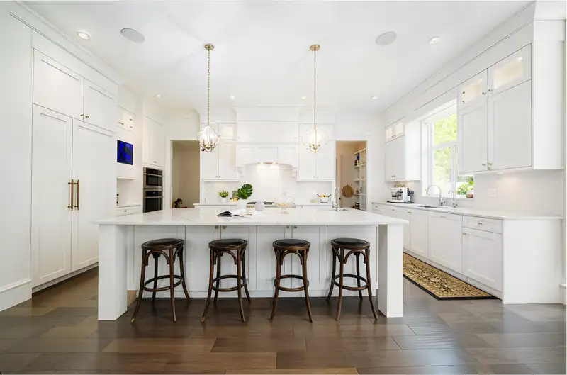 13062 15A AVENUE - photo 4 of 33