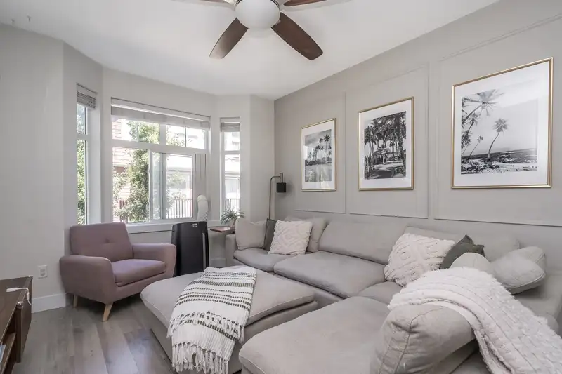 45 20852 77A AVENUE - photo 4 of 36