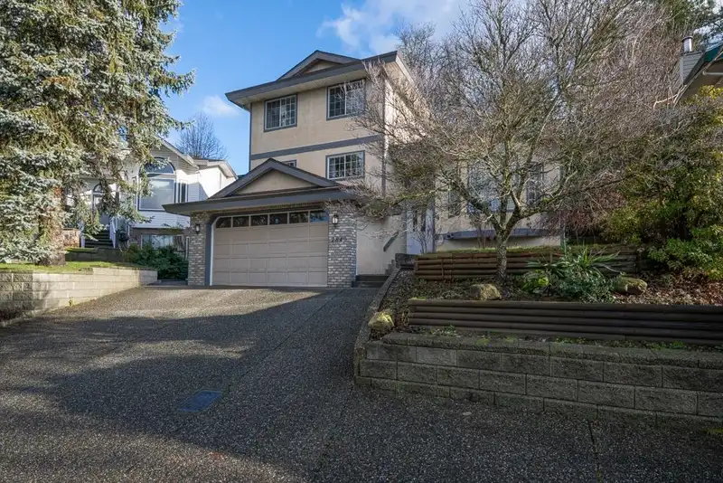 2840 PACIFIC PLACE - photo 2 of 25