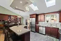 3344 OMINECA COURT - thumbnail 10