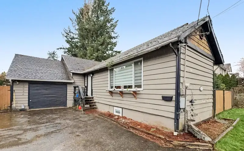 33056 CHERRY AVENUE - photo 4 of 17