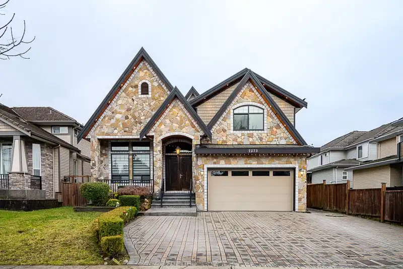 7273 149 STREET - photo 1 of 40