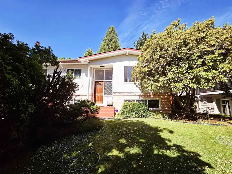 4263 ATLEE AVENUE - photo 1 of 13