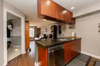 315 5516 198 STREET - thumbnail 2