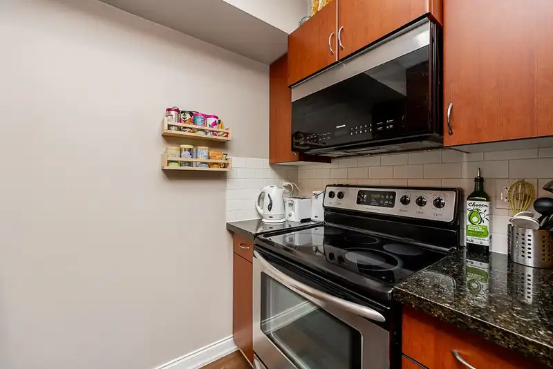 315 5516 198 STREET - photo 4 of 29