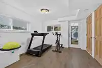 2218 E 11TH AVENUE - thumbnail 31