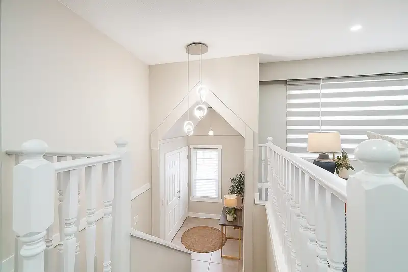13429 68 AVENUE - photo 3 of 9