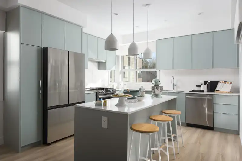 28 5378 198 STREET - photo 1 of 16
