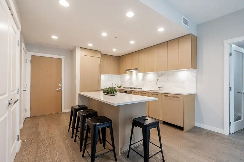 322 3563 ROSS DRIVE - photo 3 of 40