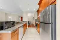 609 4685 VALLEY DRIVE - thumbnail 31