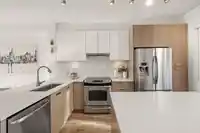 8 1320 RILEY STREET - thumbnail 7