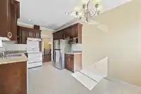 2410 E 19TH AVENUE - thumbnail 9