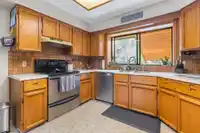 23114 OLD YALE ROAD - thumbnail 16