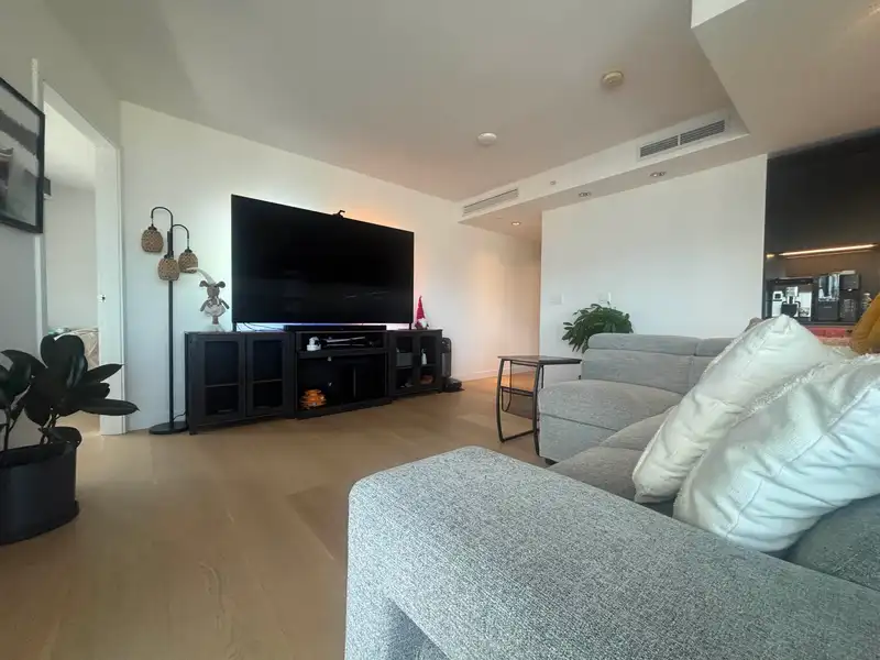 3502 1289 HORNBY STREET - photo 3 of 31
