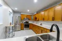 79 323 GOVERNORS COURT - thumbnail 7