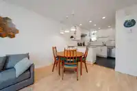 3033 LAUREL STREET - thumbnail 5